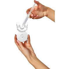 AuraGlow Deluxe Home, the teeth whitening system