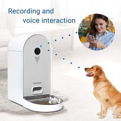 Dogness Smart Cam Feeder, le distributeur automatique pour
