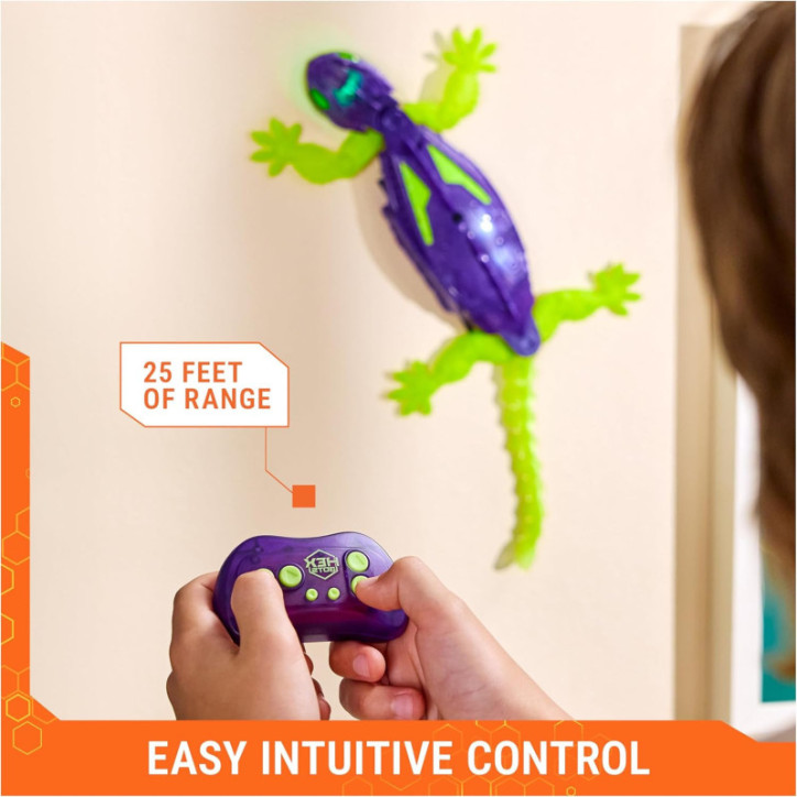 Light-up Remote Control Gecko: realistic, glowing & thrilling fun for kids Light-up Remote Control Gecko: realistic, glowing & thrilling fun for kids