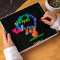 Lite Brite Classic - Jouet Rétro Éducatif STEM, Création Lumière, Cadeau Anniversaire Enfants 4+ Lite Brite Classic - Jouet Rétro Éducatif STEM, Création Lumière, Cadeau Anniversaire Enfants 4+
