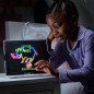 Lite Brite Classic - Jouet Rétro Éducatif STEM, Création Lumière, Cadeau Anniversaire Enfants 4+ Lite Brite Classic - Jouet Rétro Éducatif STEM, Création Lumière, Cadeau Anniversaire Enfants 4+
