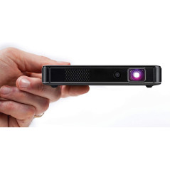 Miroir HD Pro Projector M220, the projector that fits in your bag