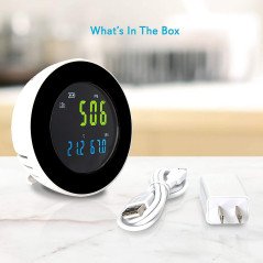 Pyle Smart Air Quality Monitor: Breathe Easier with Real-Time CO2, Temp & Humidity Readings!