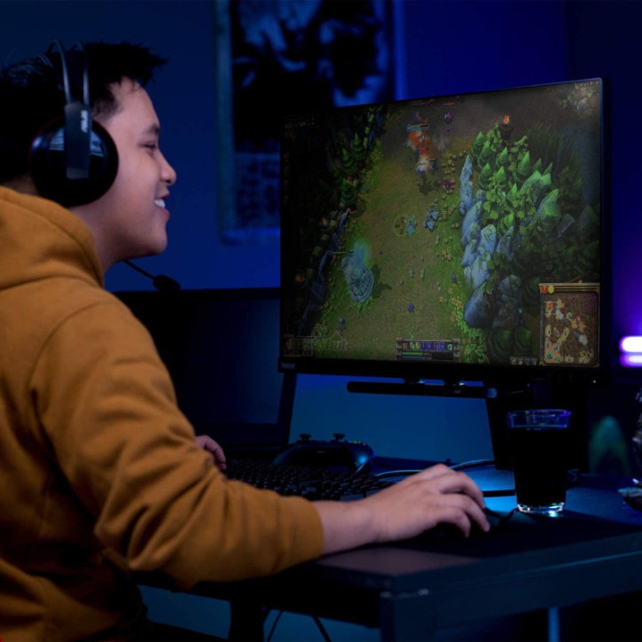 Tobii Eye Tracker 5: Immersive Gaming & Streaming with Head & Eye Tracking